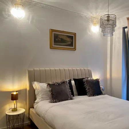 Via Mille House - New Trilocale - Centro